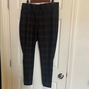 Nine West Black and Brown Plaid Skinny Trousers